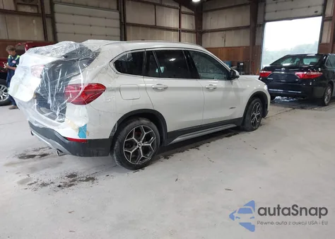 2018 BMW X1 xDrive28I из США, поврежденный, VIN WBXHT3C37J5K29414